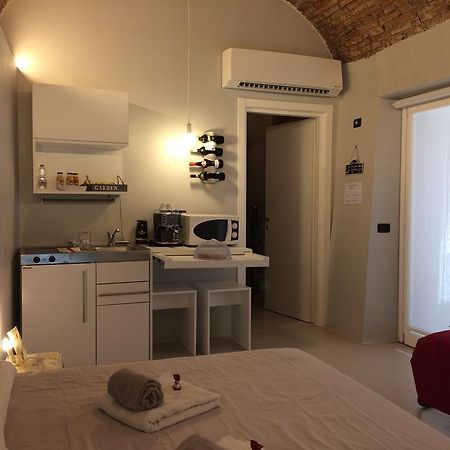Ferienwohnung La Rosa Scarlatta Bergamo Exterior foto