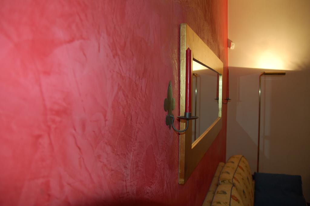 Ferienwohnung La Rosa Scarlatta Bergamo Zimmer foto