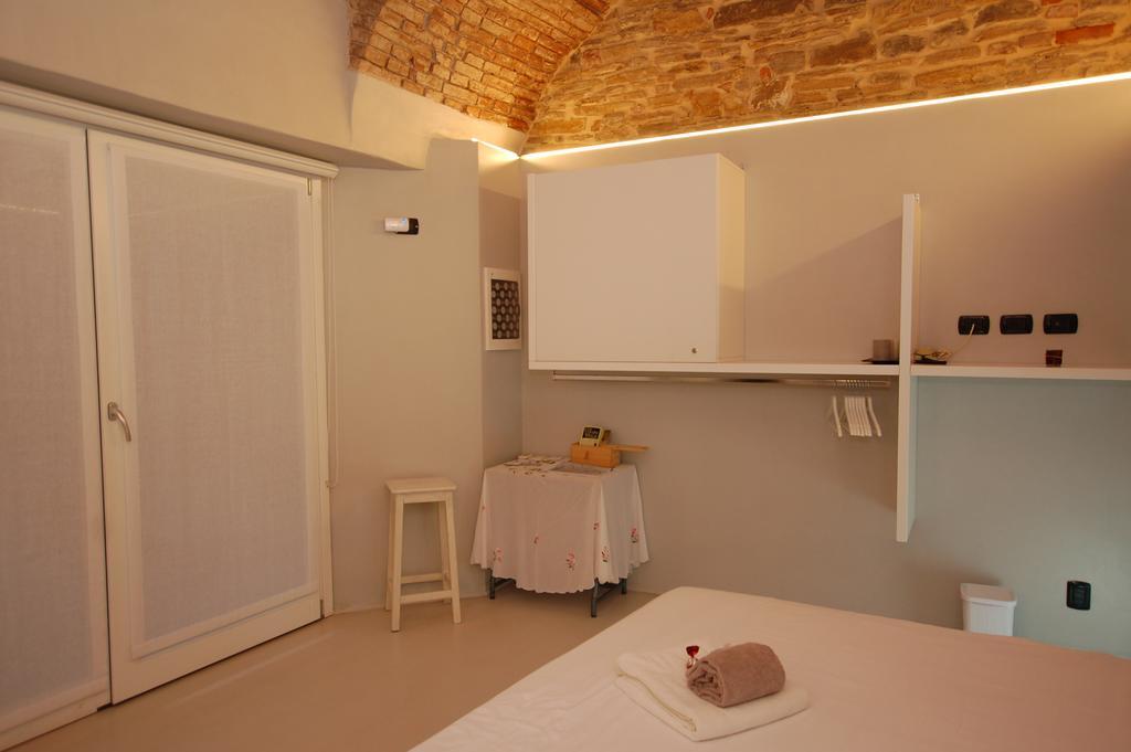 Ferienwohnung La Rosa Scarlatta Bergamo Exterior foto