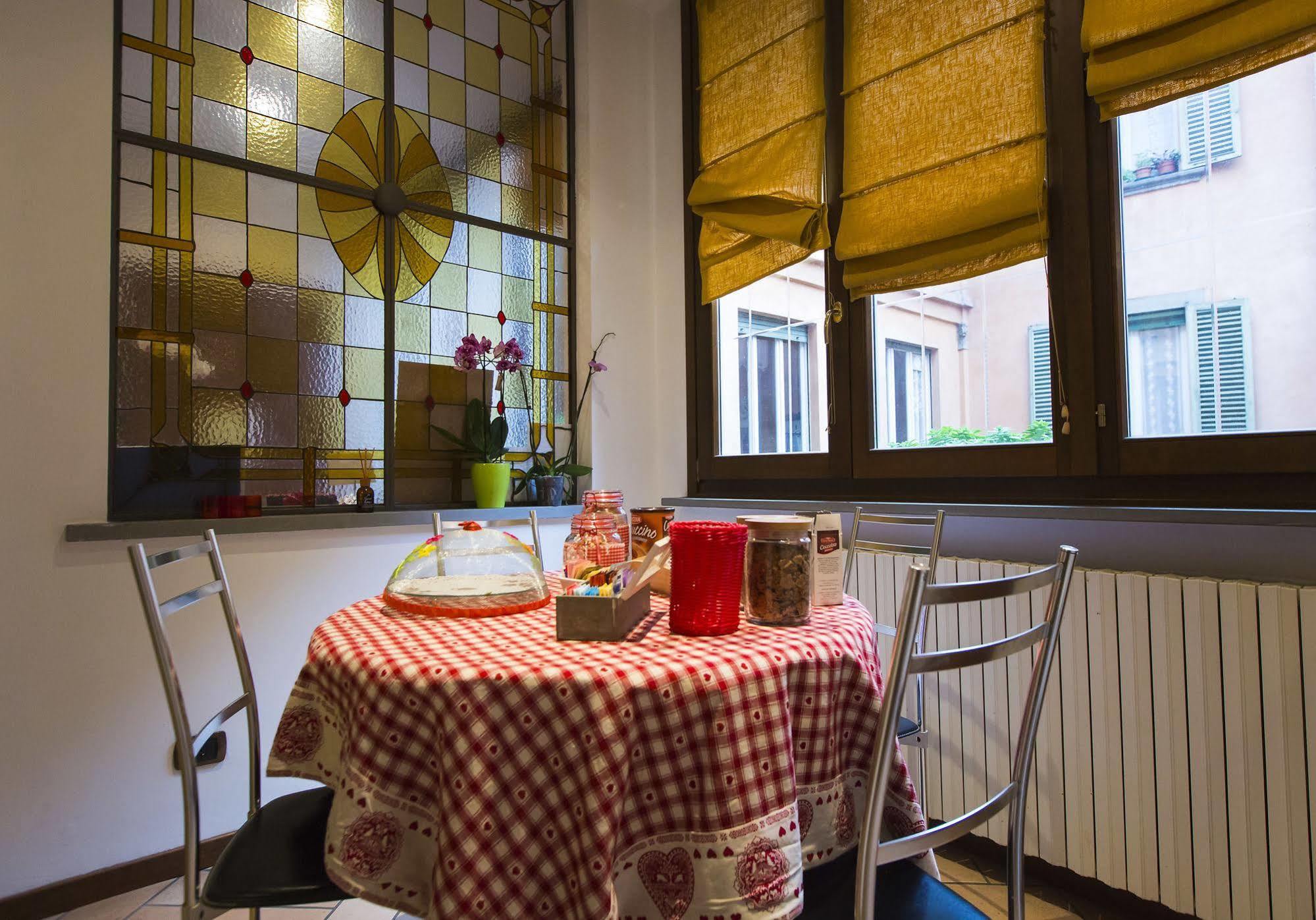 Ferienwohnung La Rosa Scarlatta Bergamo Exterior foto