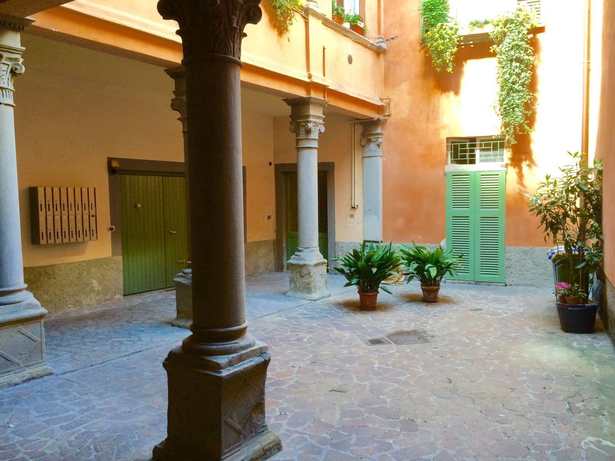 Ferienwohnung La Rosa Scarlatta Bergamo Exterior foto